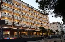 ROXX ROYAL ROXX ROYAL